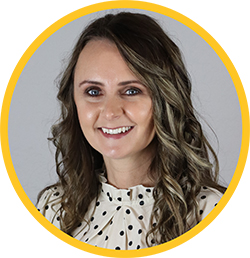 Website Headshot_Amanda Kerby